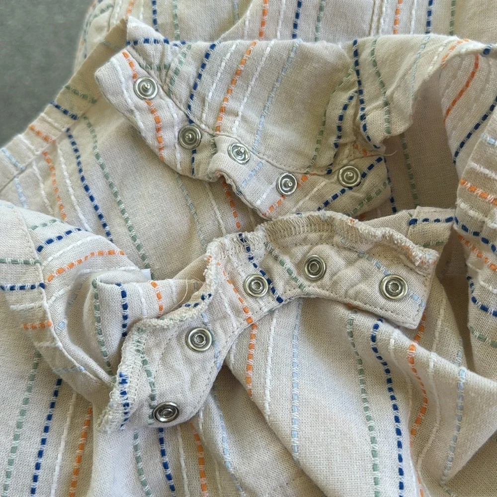 Old Navy peach embroidered texture striped Dobby pocket baby romper size 12-18M
